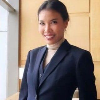 Rumchawun Keeratipitayaporn — Associate Account Director